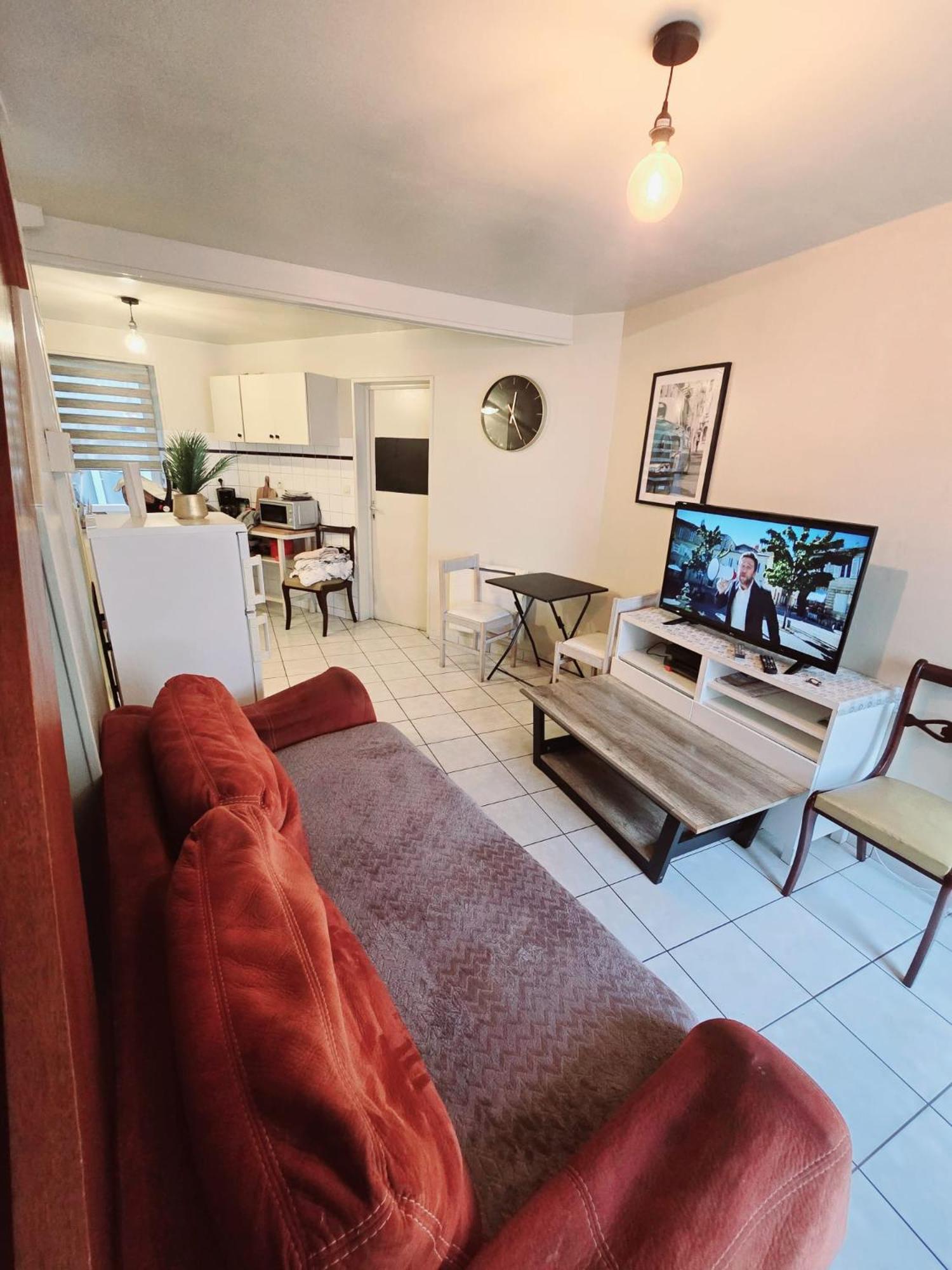 Appartement T3 Landivisiau Dış mekan fotoğraf
